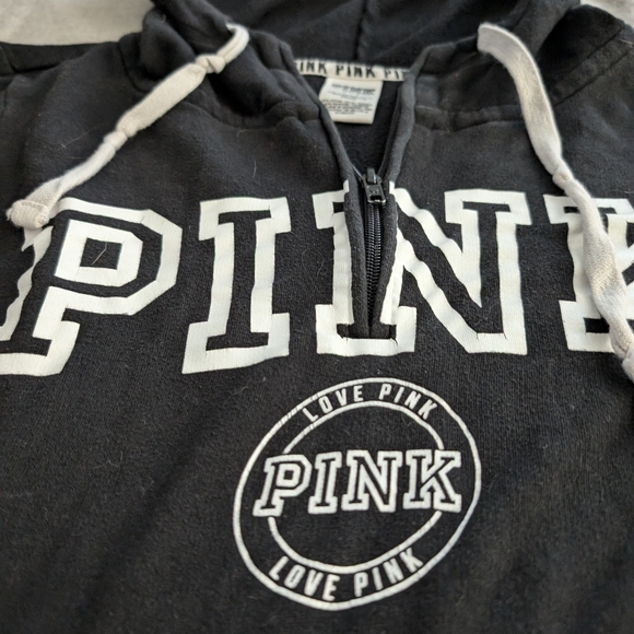 Black and white pink hoodie Size small - Picture 4 of 4